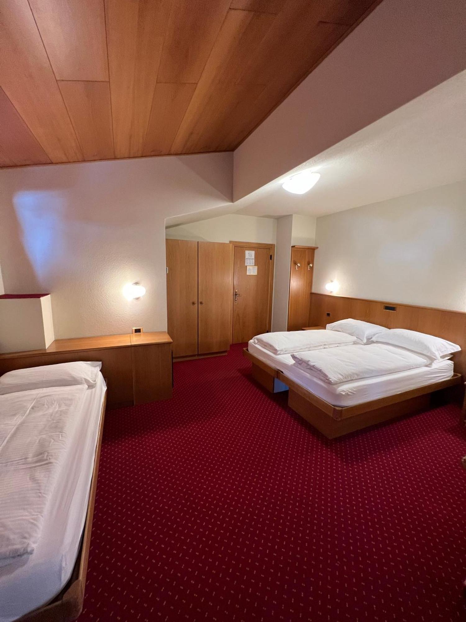 Hotel Miravalle Isolaccia Værelse billede