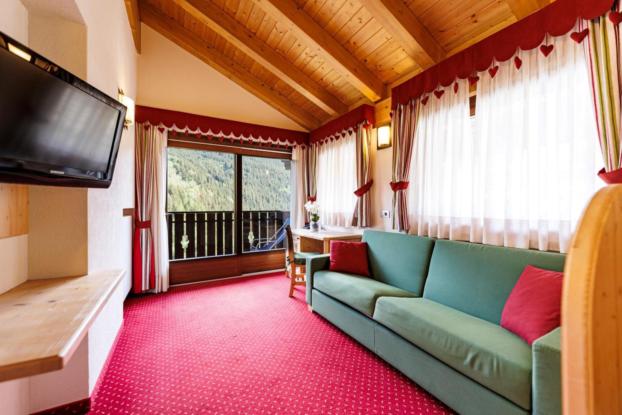 Hotel Miravalle Isolaccia Værelse billede